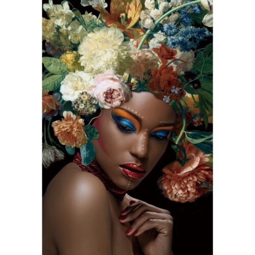 Glas schilderij 'Beauty with flowers’ is een digitale print van een vrouwengezicht met bloemen.